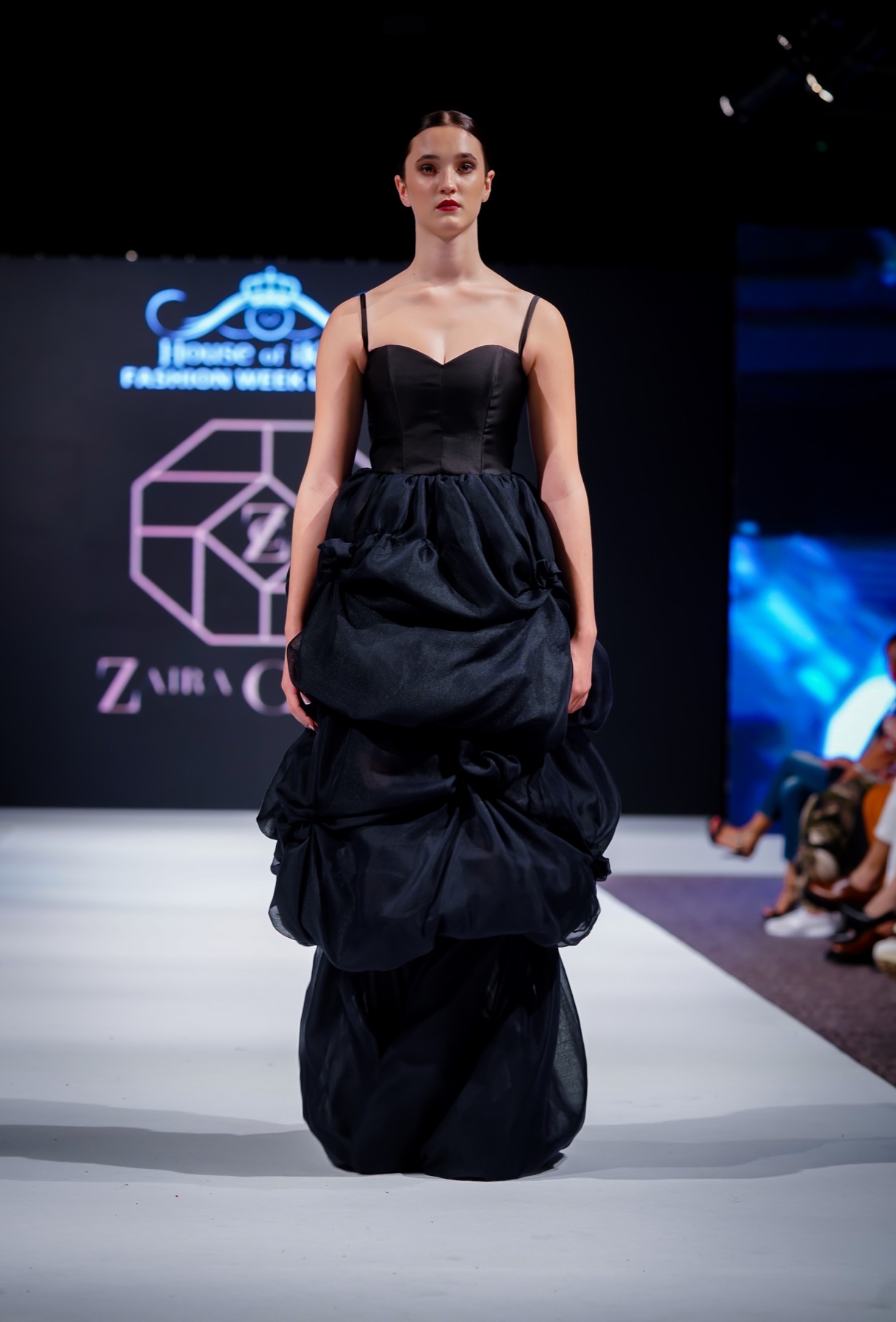 Zaira Christa, Reflections on Glamour, plate 08