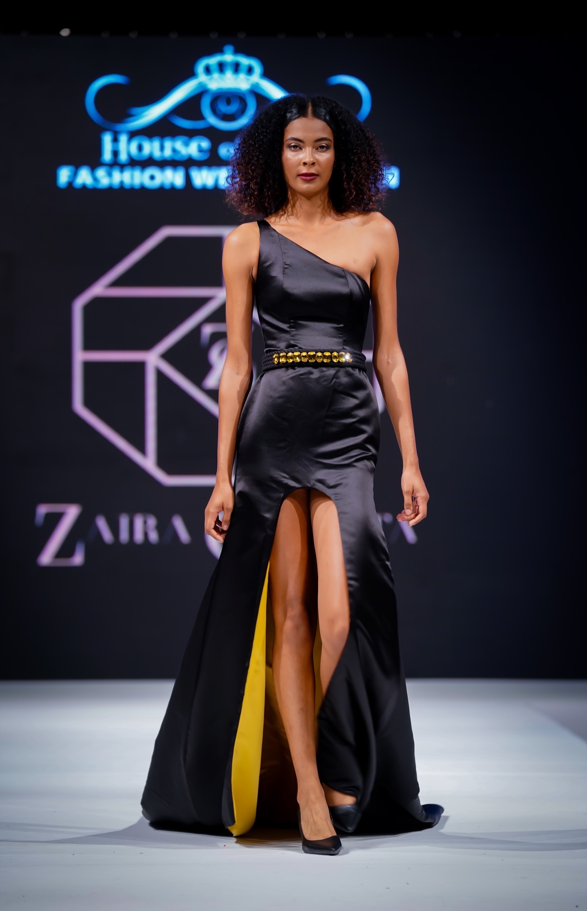 Zaira Christa, Reflections on Glamour, plate 12